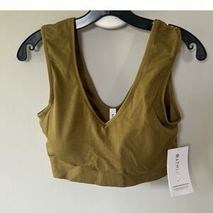 NWOT Athleta Aurora muscle Bra